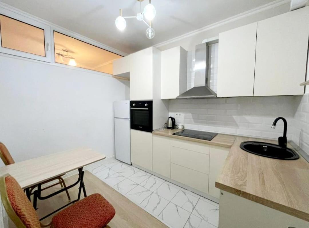 Gold Boutique Hotel Almaty Luaran gambar