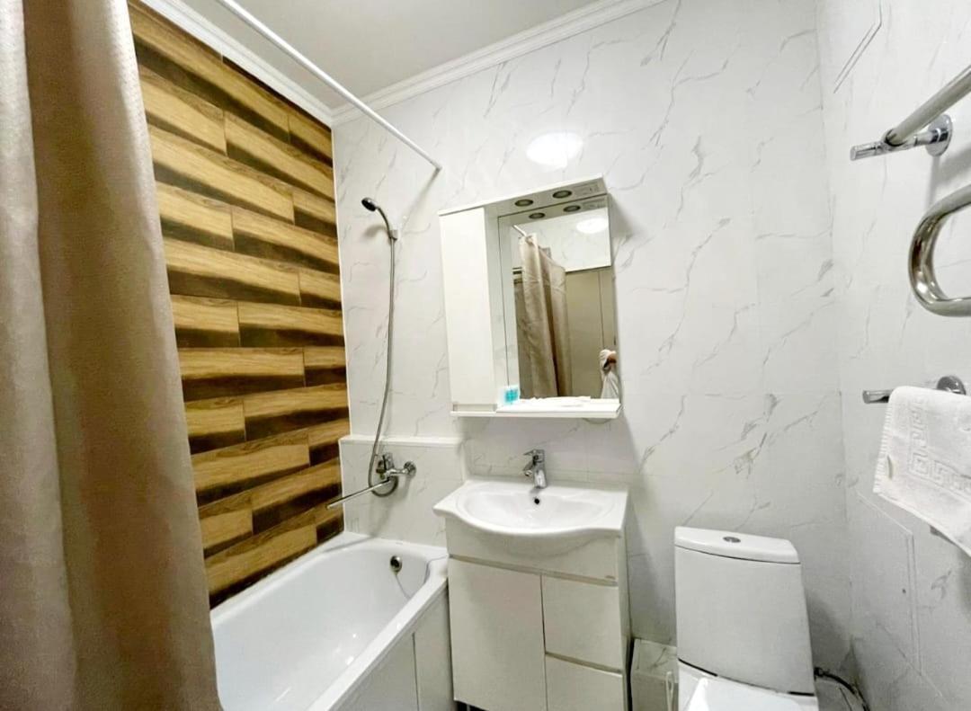 Gold Boutique Hotel Almaty Luaran gambar