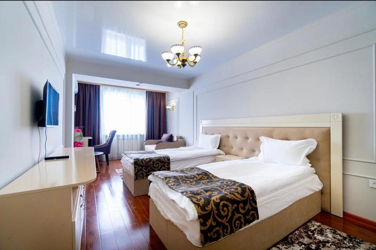 Gold Boutique Hotel Almaty Luaran gambar